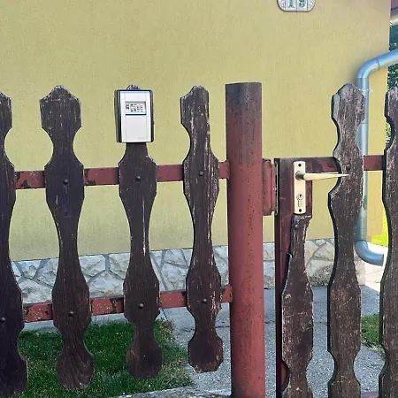 Het Kleine Kasteel Tatil Evi